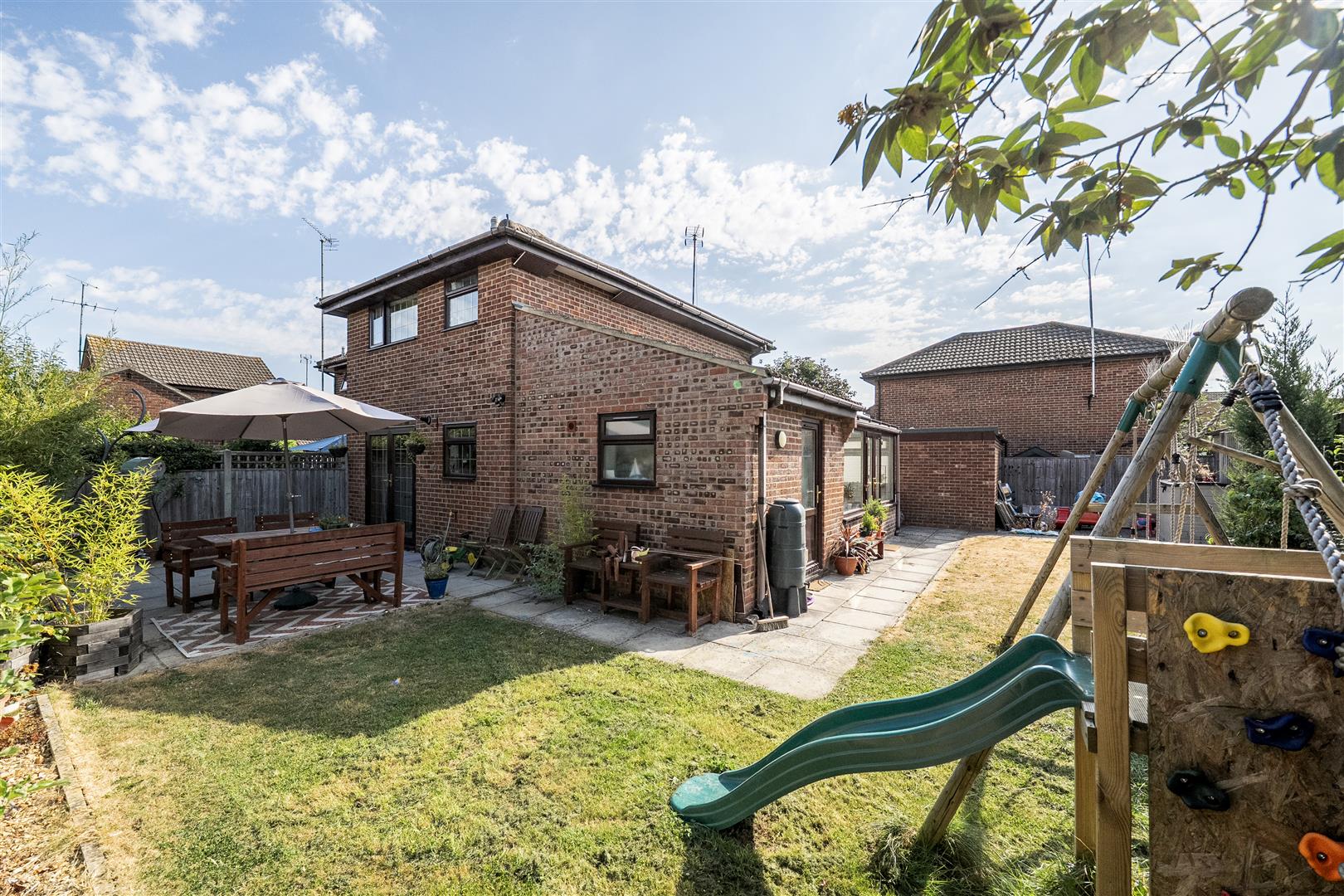 Andrews Close, 